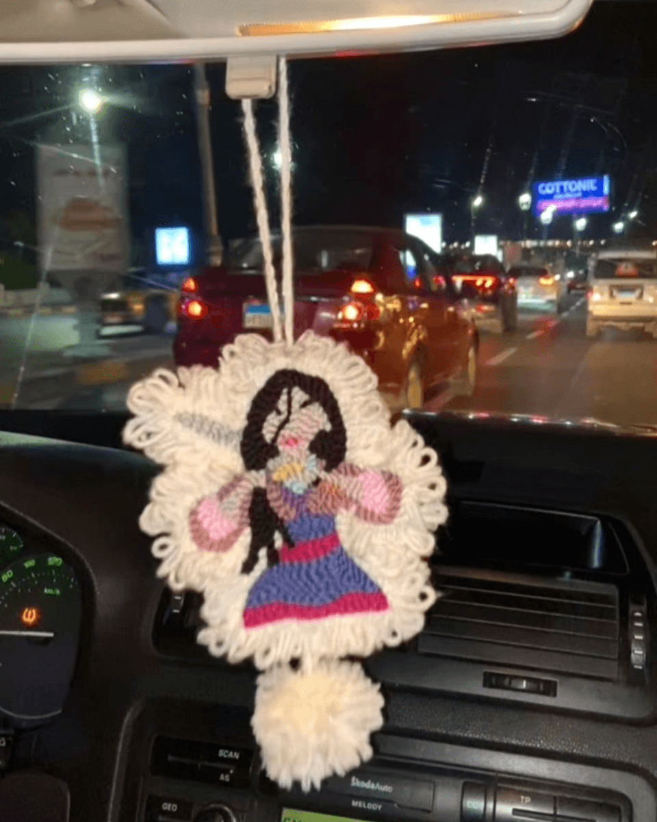 Mulan Car hanger