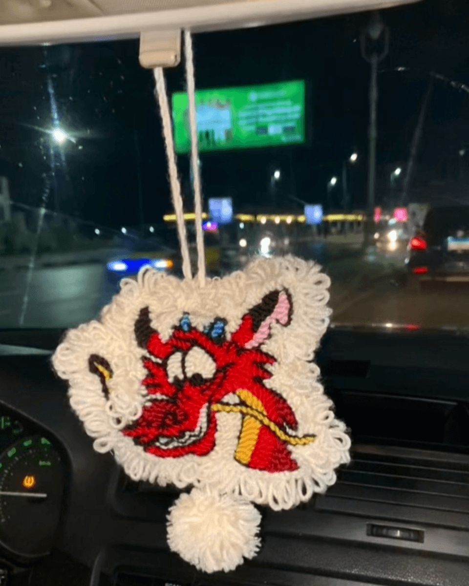 Mushu Car hanger