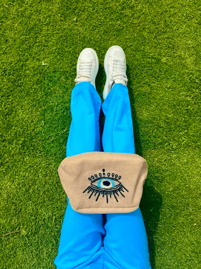 Nazaria Clutch Bag