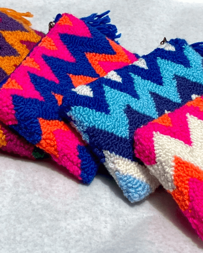 Sun-kissed pouches